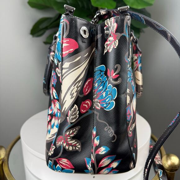 💎✨Authentic Prada Saffiano Floral Print Galleria Front Pocket Tote Black - Picture 2 of 7